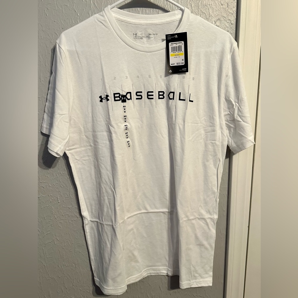NWT Underarmour Men’s Tee